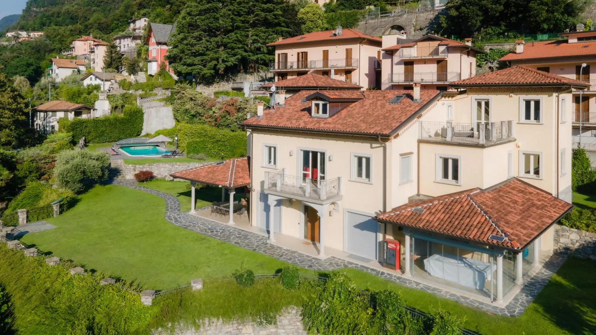 Luxury Villa Laglio Włochy