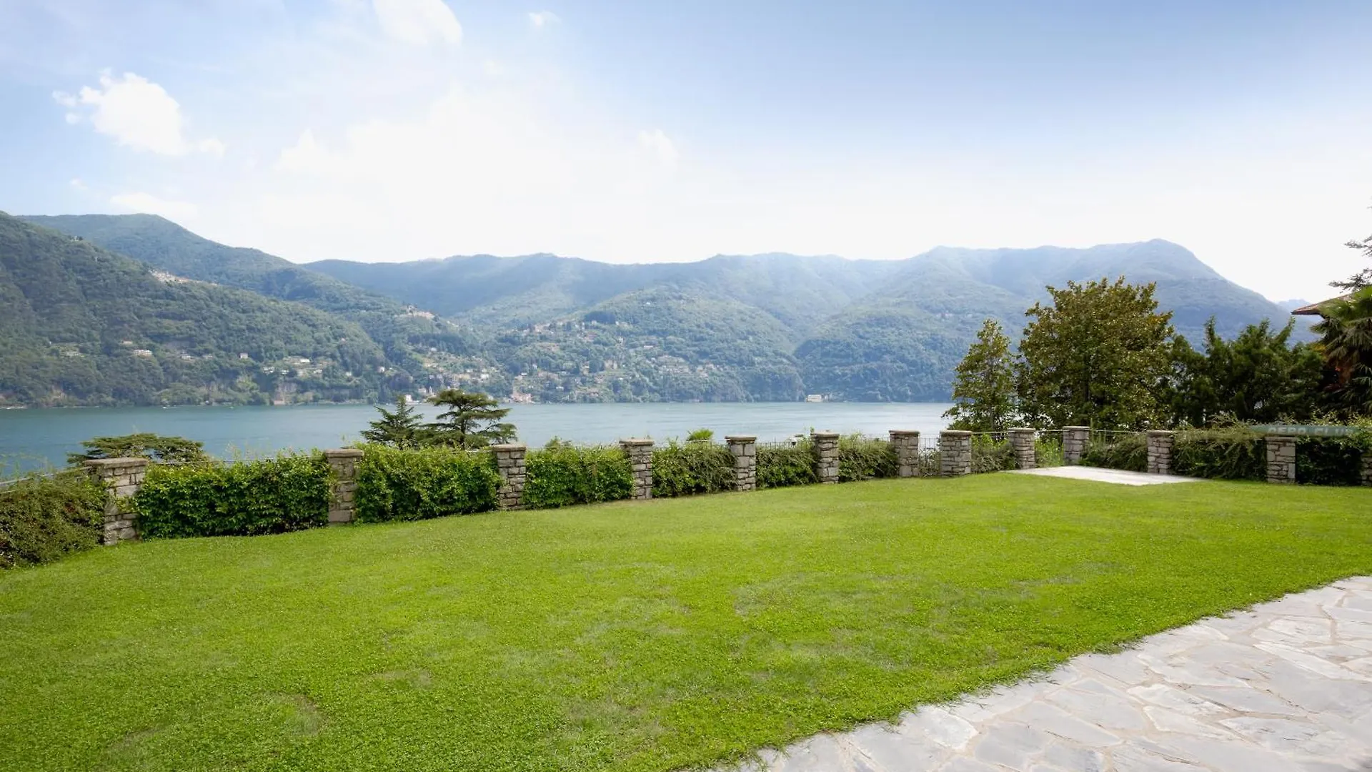 Luxury Villa Laglio Włochy