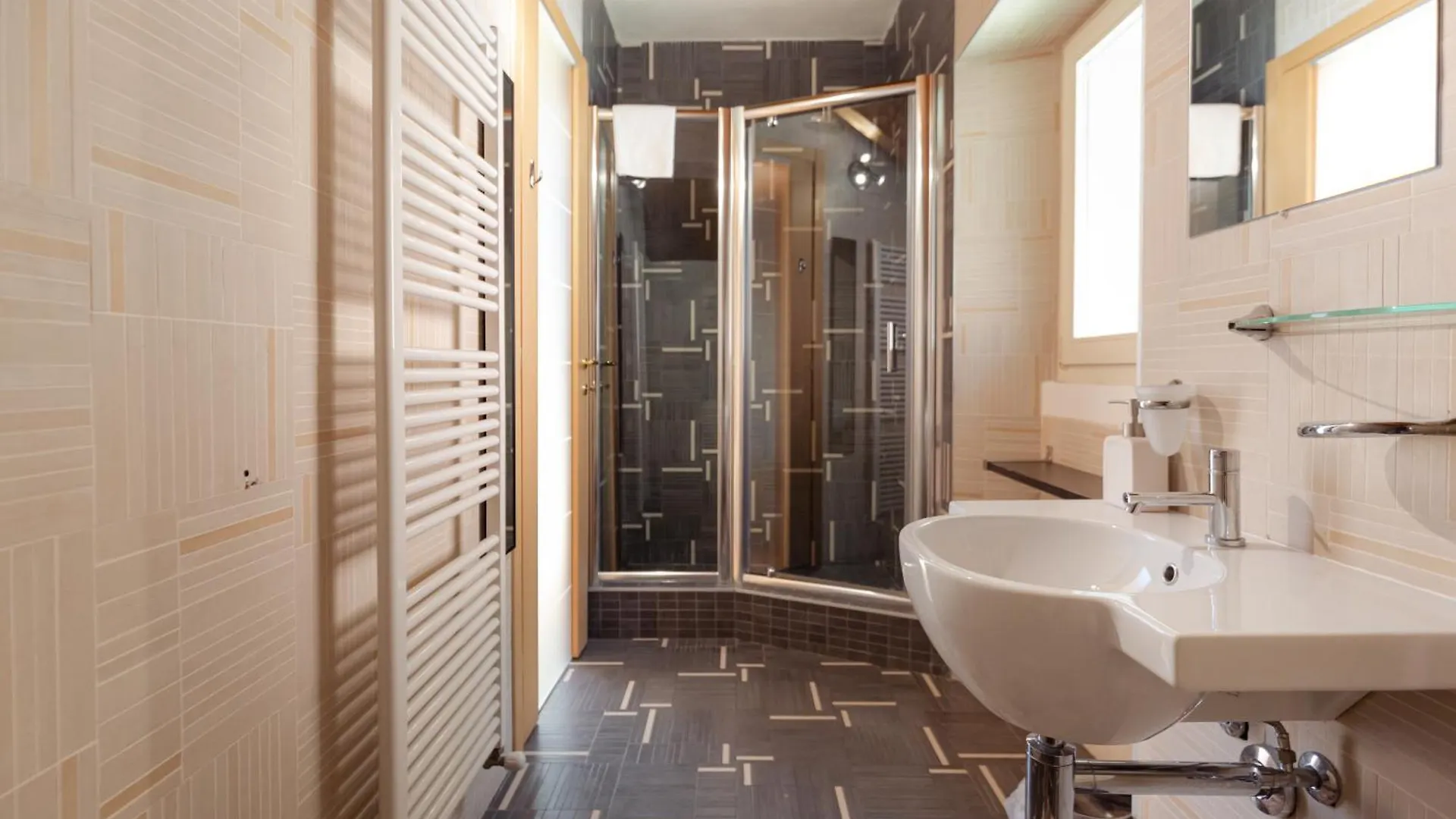 Luxury Villa Laglio 0*,