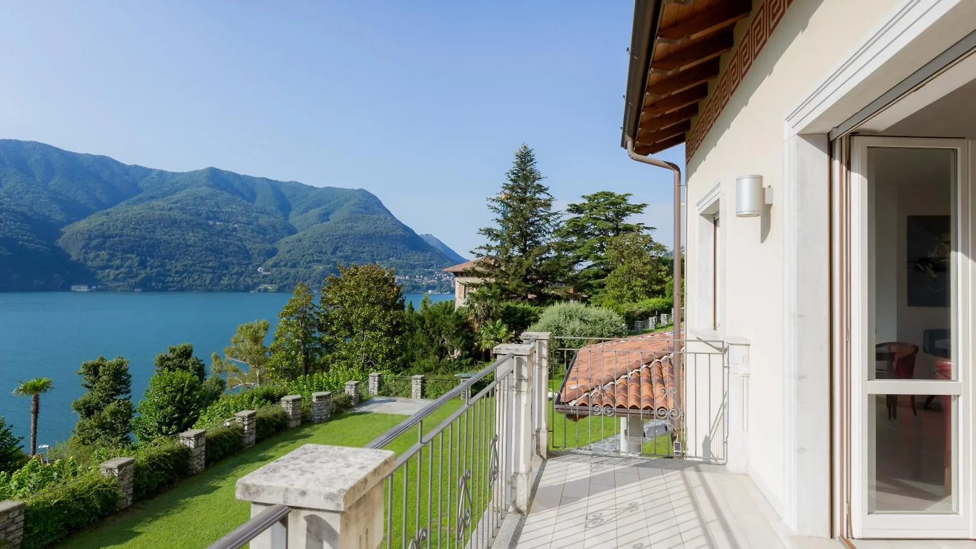 Luxury Villa Laglio